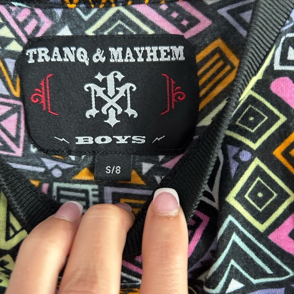 NWOT Crazy looking Boys Tranq & Mayhem Shirt - Picture 2 of 4